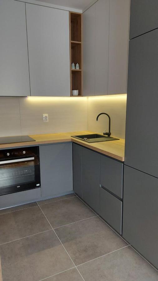 Apartman Green Lux บันยาลูกา ภายนอก รูปภาพ