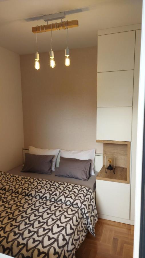 Apartman Green Lux บันยาลูกา ภายนอก รูปภาพ